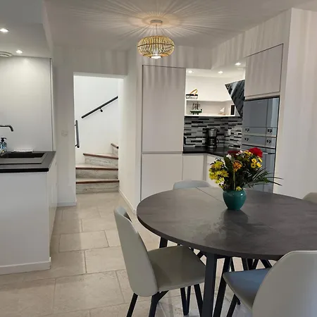 La Petite Ancre Апартаменты